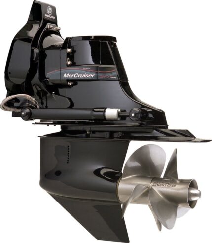 MerCruiser Bravo Three Sterndrive – Dual Contra-Rotating Prop Marine Outdrive for Efficient Boat Performance | Hammer Engines